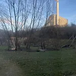 Close To Downtown And Water