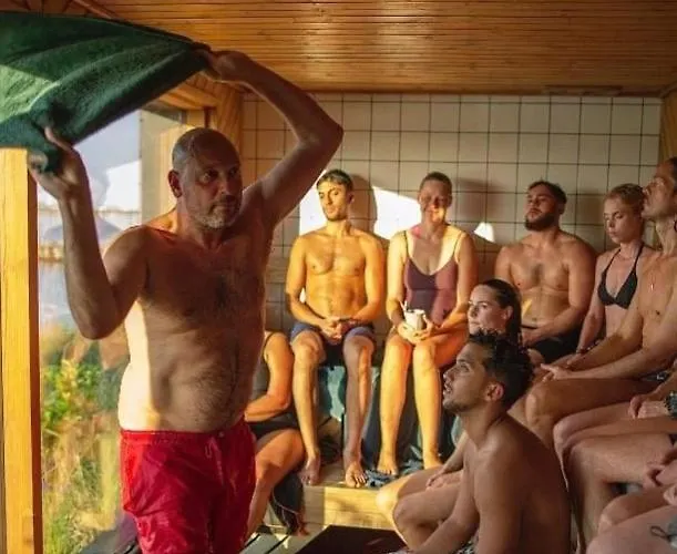 Close To Downtown And Water Διαμέρισμα